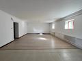 Отдельный дом · 10 комнат · 700 м² · 12 сот., Амангельды 111 за 112 млн 〒 в  — фото 14