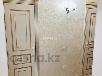 4-комнатная квартира, 76 м², 5/5 этаж, Сырым Датов 14 за 25.5 млн 〒 в Атырау