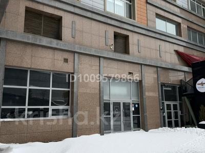 Офисы, магазины и бутики, общепит, образование, развлечения · 240 м² за 2.5 млн ₸ в Астане, Сарайшык р-н
