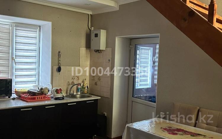 Үйдің бір бөлігі · 5 бөлме · 130 м² · 8 сот., Ск колос-2 96 — Колос магазин рядом, бағасы: 25 млн ₸ в Актобе, жилой массив Кирпичный — фото 2