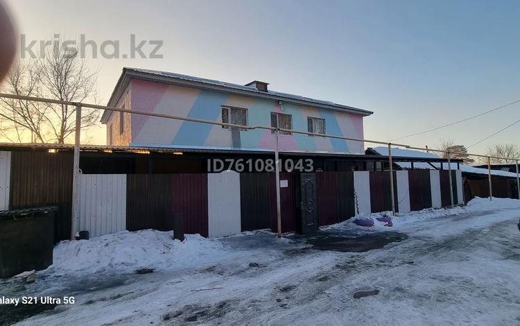 Отдельный дом · 9 комнат · 300 м² · 6 сот., Попова за 50 млн 〒 в Есик — фото 2