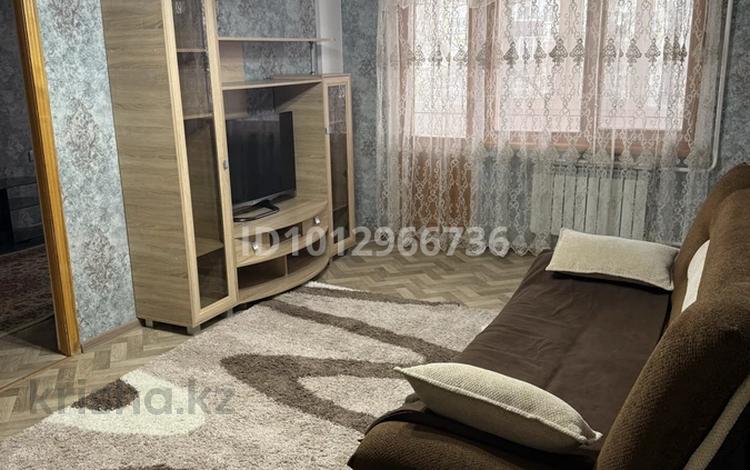 2-бөлмелі пәтер · 40 м², мкр Центральный, Абай 15 а, бағасы: 160 000 ₸ в Атырау — фото 2