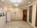 3-бөлмелі пәтер, 115 м², 1/5 қабат ай сайын, Циолковского, бағасы: 250 000 〒 в Уральске — фото 10