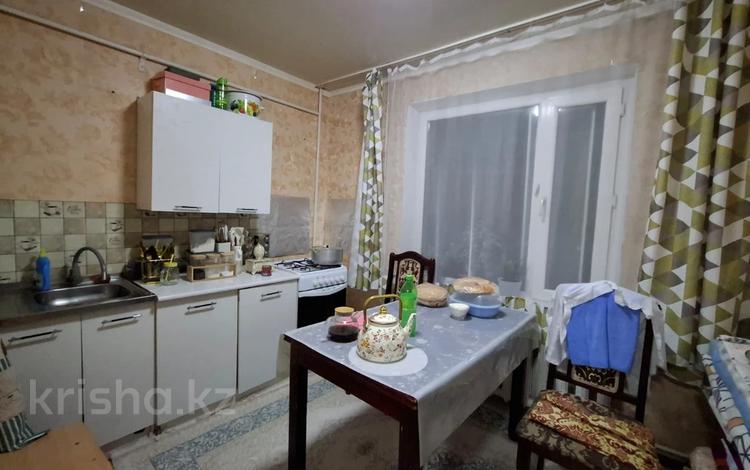 1-комнатная квартира · 35 м² · 1/5 этаж, Кунаева 35 — 17 -19 школы за 14.5 млн ₸ в Талдыкоргане, мкр Мушелтой — фото 3