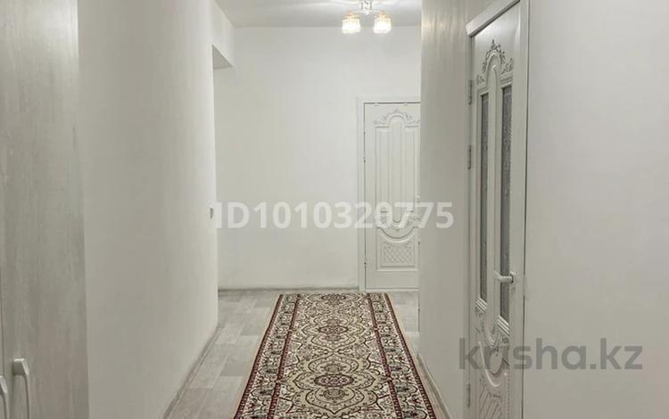 3-комнатная квартира · 100 м² · 3/3 этаж, Абдрахманова 4 за 28 млн ₸ в Кульсары — фото 2