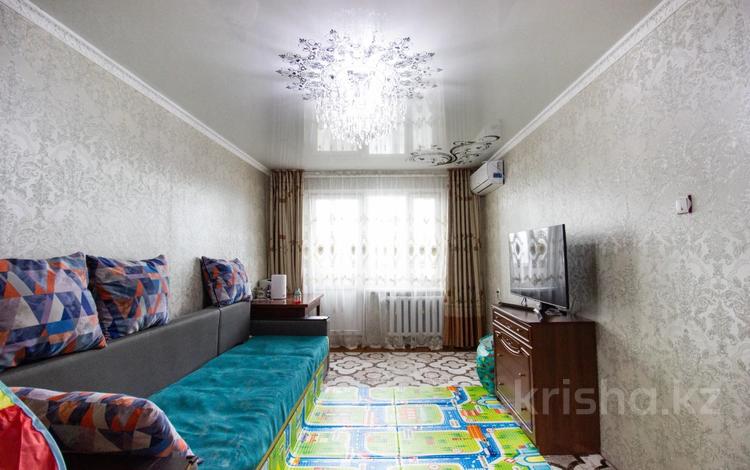 3-комнатная квартира, 58 м², 5/5 этаж, самал за 15 млн 〒 в Талдыкоргане, мкр Самал — фото 9