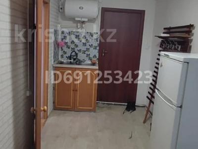 1-комнатная квартира, 21 м², 3/5 этаж помесячно, мкр. Зачаганск пгт, Шарабасова 26 за 50 000 〒 в Уральске, мкр. Зачаганск пгт