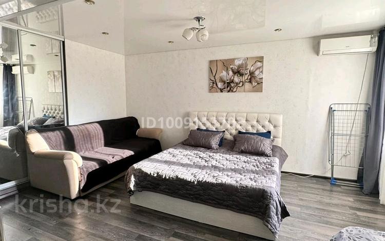 1-комнатная квартира · 33 м² · 7/9 этаж, Астана 22/1 за 2 500 ₸ в Усть-Каменогорске, Ульбинский — фото 3