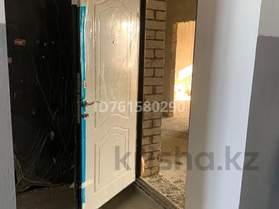 Пәтерлер в Западно-Казахстанской обл.: 1-бөлмелі пәтер · 51.7 м² · 3/5 қабат, Сокол 68, бағасы: 19.8 млн 〒 1-бөлмелі пәтер · 51.7 м² · 3/5 қабат, Сокол 68, бағасы: 19.8 млн 〒 в Уральске, мкр Школьник
