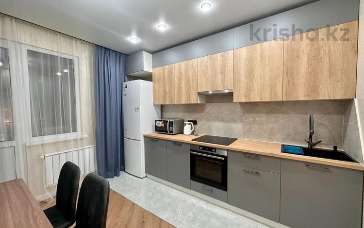 2-бөлмелі пәтер · 70 м² · 10/18 қабат, Розыбакиева 237, бағасы: 73 млн ₸ в Алматы, Бостандыкский р-н — фото 20