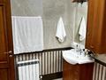 9-комнатная квартира · 450 м² · 3/5 этаж, Керей-Жәнібек хандар — Луганского за 250 млн ₸ в Алматы, Медеуский р-н — фото 32