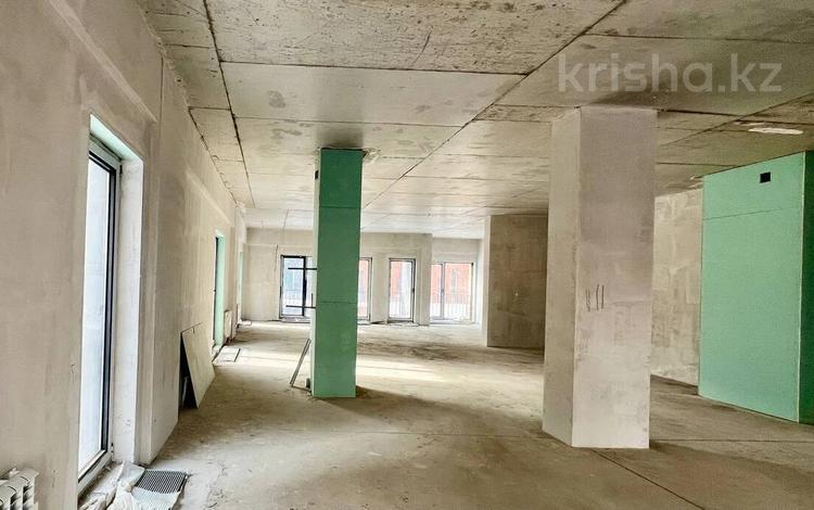 4-бөлмелі пәтер · 135.8 м² · 2/3 қабат, мкр Горный Гигант, Кажымукана 109, бағасы: 135 млн ₸ в Алматы, Медеуский р-н — фото 2