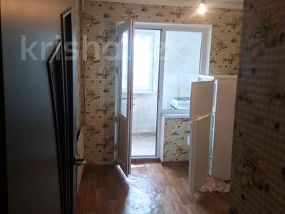2-бөлмелі пәтер · 50 м² · 3/5 қабат, 17-й микрорайон, 17-й микрорайон 10а — Еримбетова угол Рыскулова, бағасы: 130 000 ₸ в Шымкенте, Аль-Фарабийский р-н