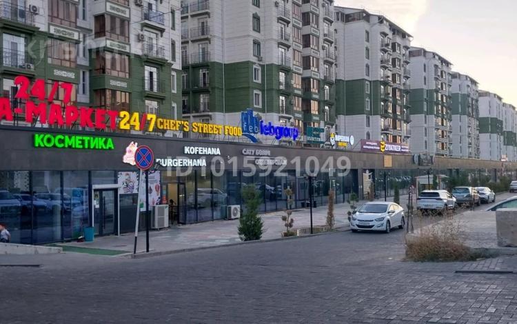 2-бөлмелі пәтер · 55 м² · 2/10 қабат, Куаныша Толеметова 50/6, бағасы: 200 000 ₸ в Шымкенте, Абайский р-н — фото 2