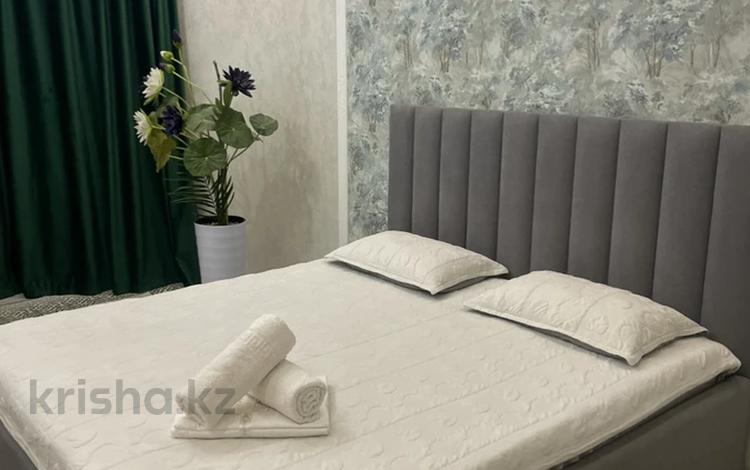 1-бөлмелі пәтер · 42 м² · 1/9 қабат, Желтоксан 19а — Кунаева, бағасы: 2 000 ₸ в Шымкенте — фото 16
