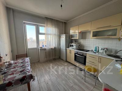 2-бөлмелі пәтер, 60 м², 9/9 қабат, Б. Момышулы 25, бағасы: 20.5 млн 〒 в Астане, Алматы р-н