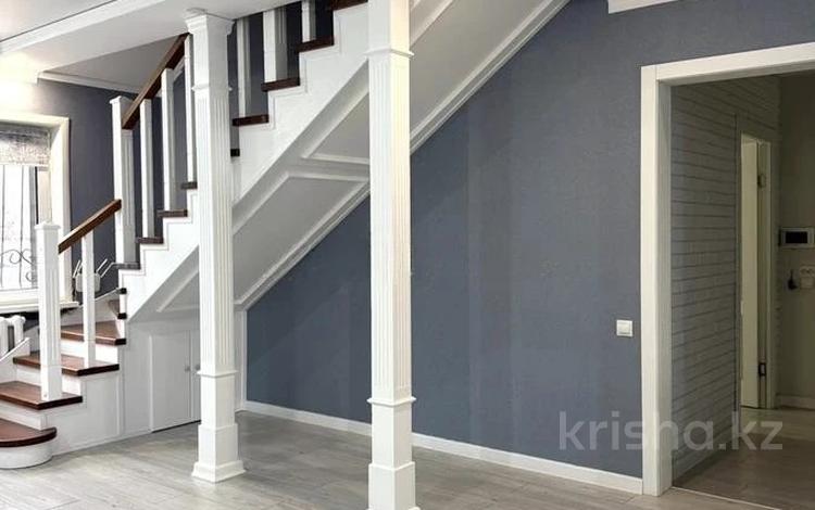 Отдельный дом · 7 комнат · 200 м² · 6 сот., Абая 2/1 за 75 млн ₸ в Костанае — фото 2