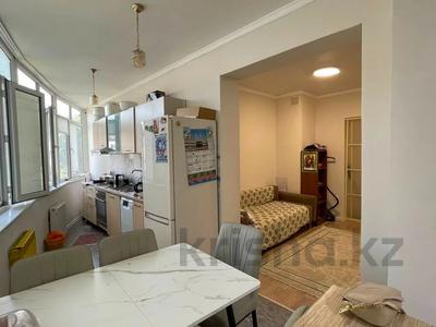 2-комнатная квартира · 55 м² · 3/10 этаж, Кенесары хана за 36 млн ₸ в Алматы, Наурызбайский р-н