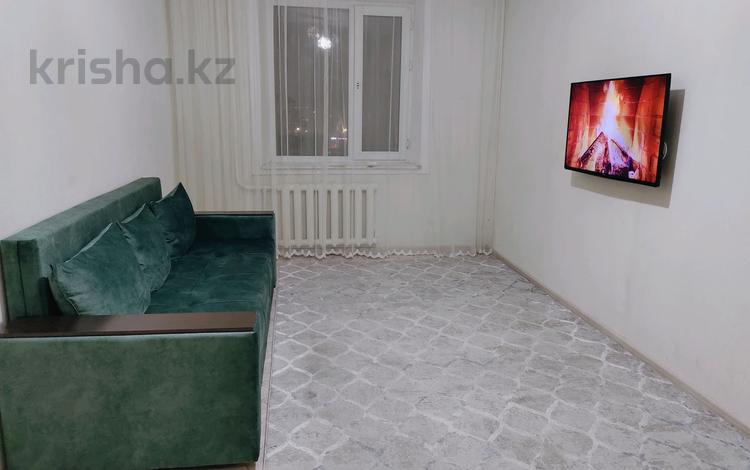 2-комнатная квартира, 47 м², 9/10 этаж посуточно, Ч.Валиханова 159 за 12 000 〒 в Семее — фото 11