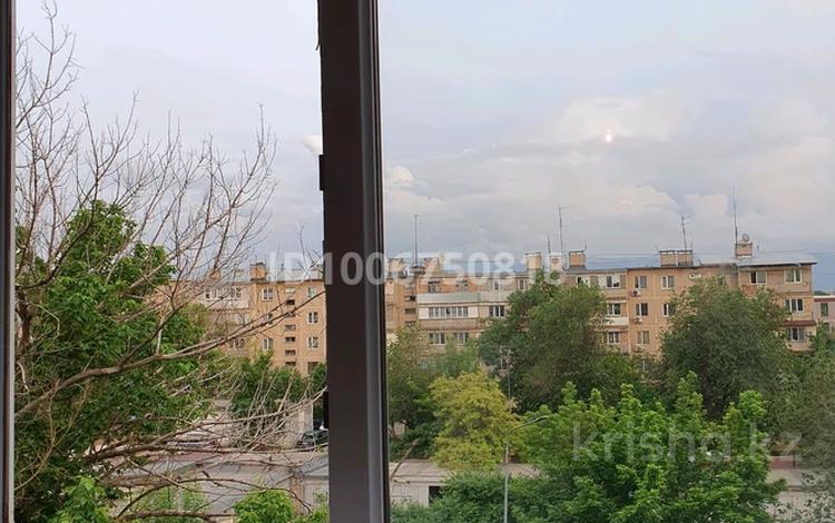 2-комнатная квартира · 54 м² · 4/5 этаж, 16.мкр 22 за 20 млн ₸ в Шымкенте, Енбекшинский р-н — фото 2