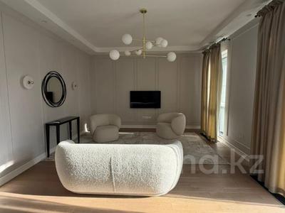 4-бөлмелі пәтер · 140 м² · 3/3 қабат, Аль- Фараби 116, бағасы: 2.5 млн ₸ в Алматы, Бостандыкский р-н