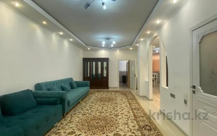 3-комнатная квартира · 106 м² · 1/11 этаж, Есет батыра за 250 000 ₸ в Актобе — фото 2