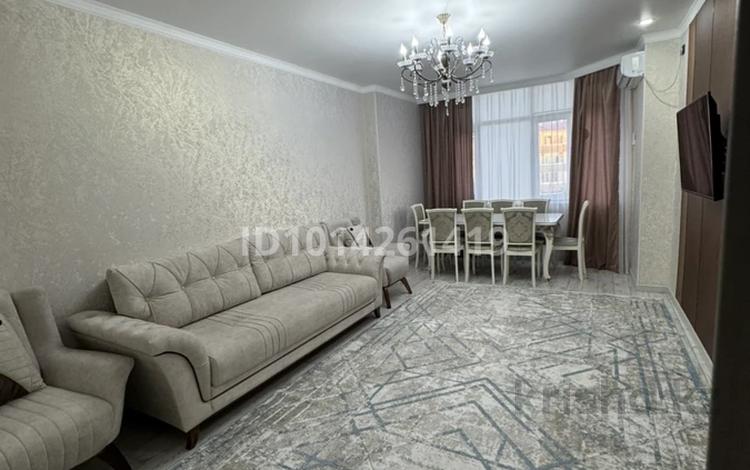 3-бөлмелі пәтер · 83 м² · 3/9 қабат, Сатпаева — Сатпаева, бағасы: 40 млн ₸ в Атырау — фото 2
