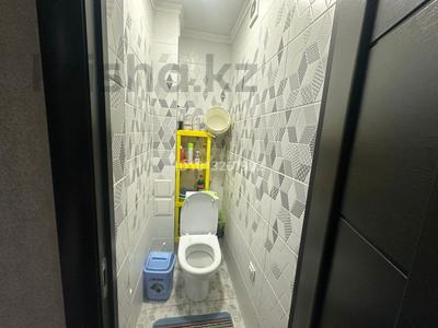 2-комнатная квартира · 50 м² · 2/5 этаж, мкр 11 52 за 20 млн ₸ в Актобе
