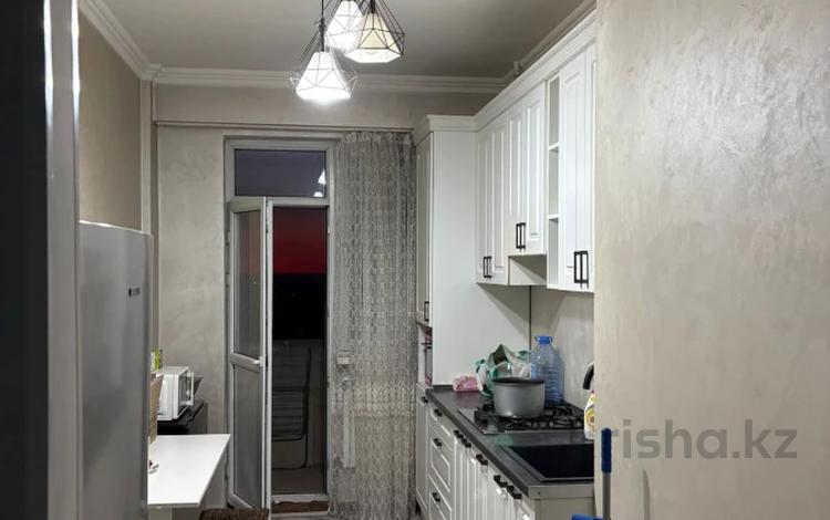1-комнатная квартира · 51 м² · 9/10 этаж, мкр Мамыр-3 за 34.5 млн ₸ в Алматы, Ауэзовский р-н — фото 6