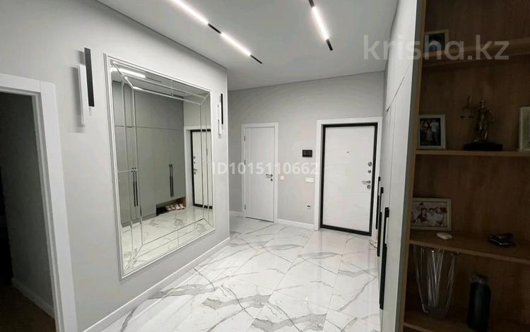 4-комнатная квартира · 123 м² · 7/10 этаж, мкр Новый Город, Дюсембекова 83/2 за 80 млн ₸ в Караганде, Казыбек би р-н — фото 2