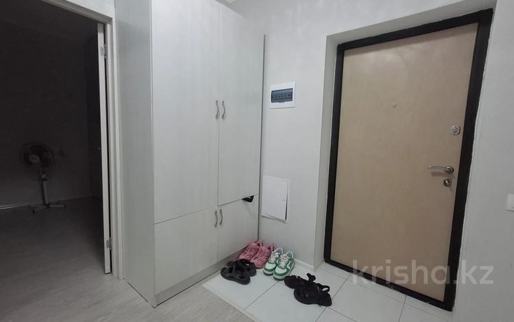 2-комнатная квартира · 48 м² · 9/9 этаж, Роза Баглановой 4 за 245 000 ₸ в Астане, Нура р-н — фото 2