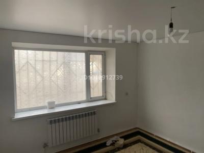 3-комнатная квартира · 62 м² · 1/2 этаж, мкр Омега, нефтебаза 16 за 12.5 млн ₸ в Уральске