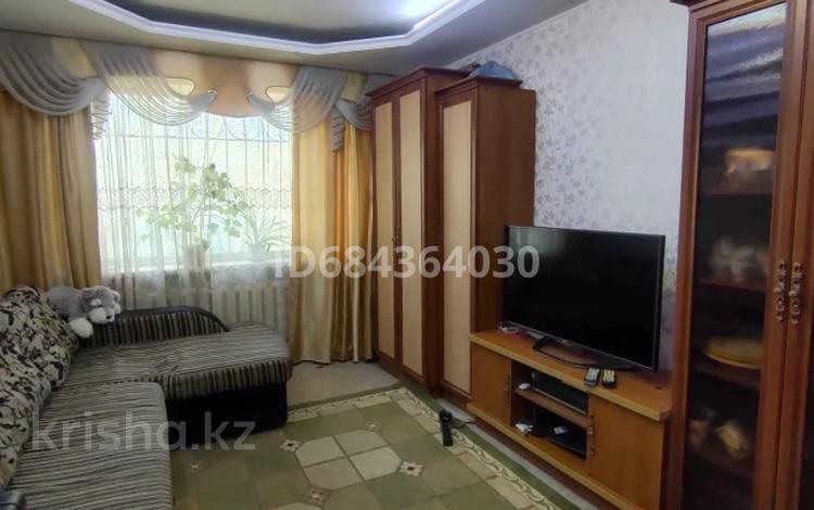 2-бөлмелі пәтер, 44 м², 1/5 қабат, Пр. Н.Абдирова 24/2, бағасы: 16 млн 〒 в Караганде, Казыбек би р-н — фото 11