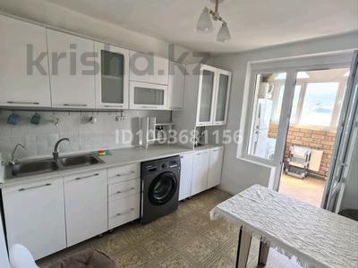 3-бөлмелі пәтер · 90 м² · 5/5 қабат, Абен Омырали 62 — Гоголя, бағасы: 200 000 ₸ в Каскелене