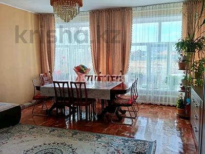 Пәтерлер в Акмолинской обл.: 2-бөлмелі пәтер · 66.6 м² · 2/2 қабат, Станиславского — Станиславского-Маяковского, бағасы: 10.3 млн 〒 2-бөлмелі пәтер · 66.6 м² · 2/2 қабат, Станиславского — Станиславского-Маяковского, бағасы: 10.3 млн 〒 в Кокшетау