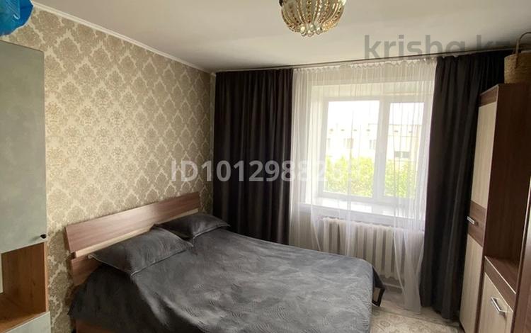 3-бөлмелі пәтер · 60 м² · 5/5 қабат, Набережная 80, бағасы: 26 млн ₸ в Щучинске — фото 2
