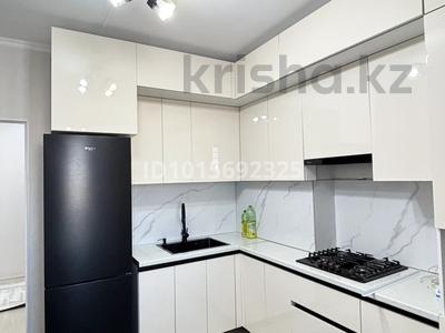 3-бөлмелі пәтер · 78 м² · 4/5 қабат, 15 33 — НИШ мектебіне жақын.Жанында балабақша,пошта,әкімшілік және басқа да қажетті қажетті нысандар жаяу қашықтықта орналасқан., бағасы: 150 000 ₸ в Туркестане