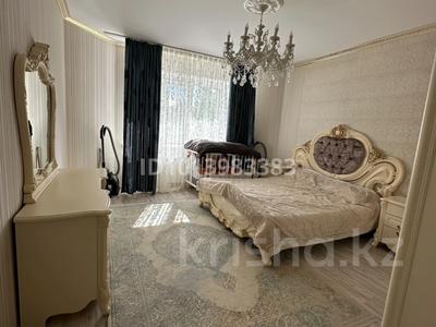 2-бөлмелі пәтер · 81.4 м² · 3/5 қабат, Алтын орда ш/а., Батыс 2 10г, бағасы: 33 млн ₸ в Актобе, мкр. Алтын орда