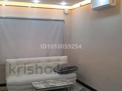 2-комнатная квартира · 55 м² · 1/2 этаж, С. Кожанов 3 — Т.ц Шапагат за 10 000 〒 в Туркестане