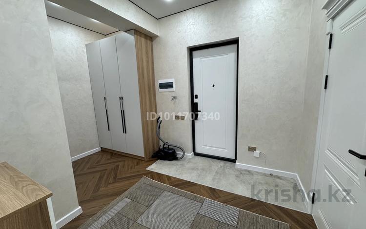 2-бөлмелі пәтер · 75 м² · 7/13 қабат, Байдибек би стр. 127/7, бағасы: 300 000 ₸ в Шымкенте, Абайский р-н — фото 10