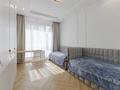 3-комнатная квартира · 130 м² · 2/12 этаж, Кайым Мухамедханов 11, 11/1, 11/2 за 107 млн ₸ в Астане, Нура р-н — фото 12