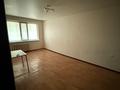 2-комнатная квартира · 44 м² · 5/5 этаж, Алия Молдагулова 14 за 100 000 ₸ в Уральске — фото 8