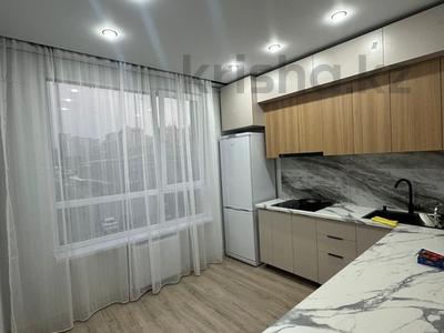 2-бөлмелі пәтер · 55 м² · 3/10 қабат, Толе би 285/8к, бағасы: 270 000 ₸ в Алматы, Ауэзовский р-н