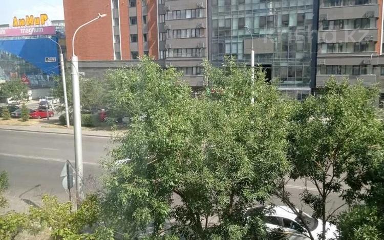 3-комнатная квартира · 80 м² · 3/9 этаж, мкр Мамыр-3 за 55.5 млн ₸ в Алматы, Ауэзовский р-н — фото 2