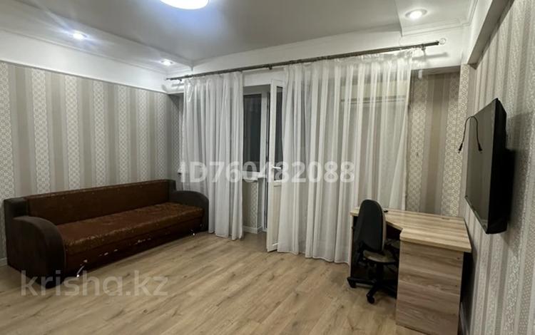 2-комнатная квартира · 54 м² · 8/9 этаж, мкр Жетысу-1 — Абая-Момышулы за 300 000 ₸ в Алматы, Ауэзовский р-н — фото 13