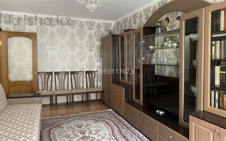 3-бөлмелі пәтер, 70 м², 1/5 қабат, мкр Аксай-3Б — толе би яссауи, бағасы: 39 млн 〒 в Алматы, Ауэзовский р-н — фото 2