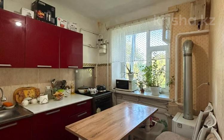2-бөлмелі пәтер · 40.4 м² · 2/2 қабат, Оренбургская улица, бағасы: 8.5 млн ₸ в Актобе — фото 6