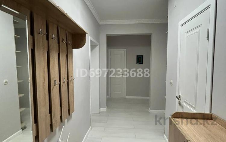 3-комнатная квартира · 89 м² · 9/9 этаж, мкр Акбулак, Чуланова за 50 млн ₸ в Алматы, Алатауский р-н — фото 11