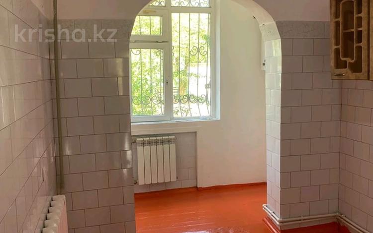3-комнатная квартира · 70 м² · 1/5 этаж, мкр Восток — Жибек жолы за 23 млн ₸ в Шымкенте, Аль-Фарабийский р-н — фото 2
