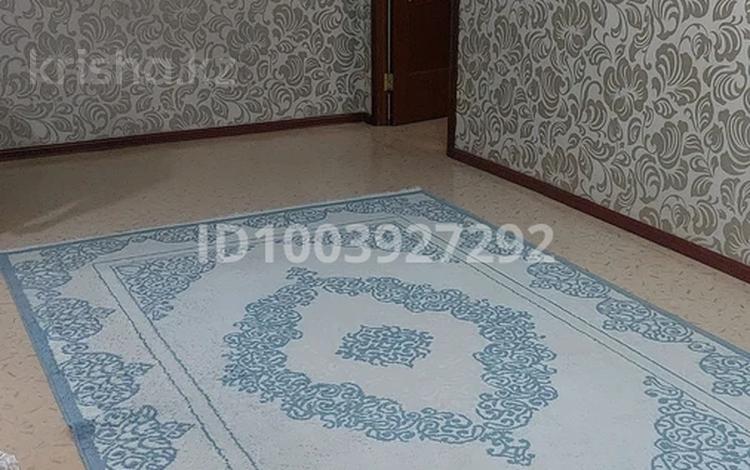 2-бөлмелі пәтер · 47 м² · 2/4 қабат, мкр Жилгородок 11, бағасы: 150 000 ₸ в Актобе — фото 2